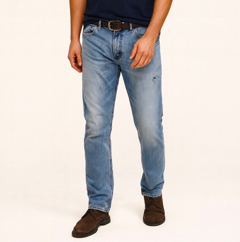 2/$30 American Eagle Slim Straight Jeans Blue Medium Wash Distressed Size 32/32